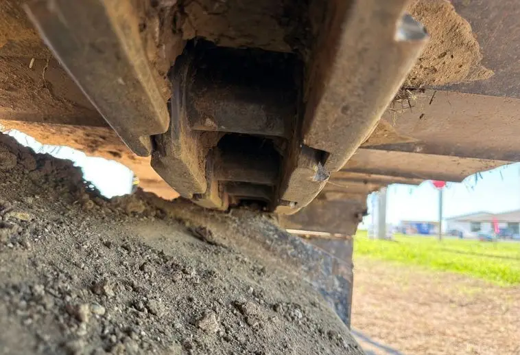 2017 John Deere 210G photo 81