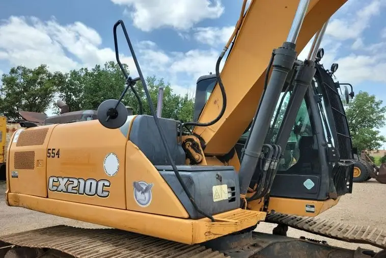 2012 Case CX210C photo 27