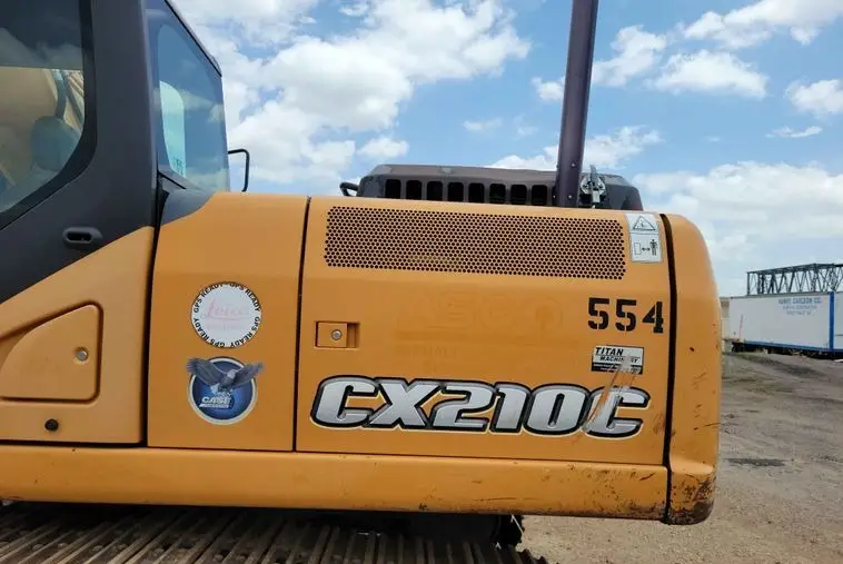 2012 Case CX210C photo 32