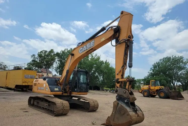 2012 Case CX210C photo 3