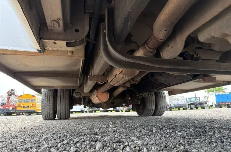 2014 Ford E450 Super Duty photo 89