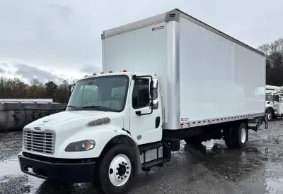 2019 Freightliner Business Class M2